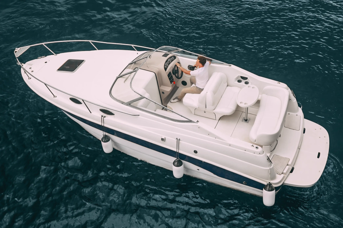 Катер Chaparral 240 Signature